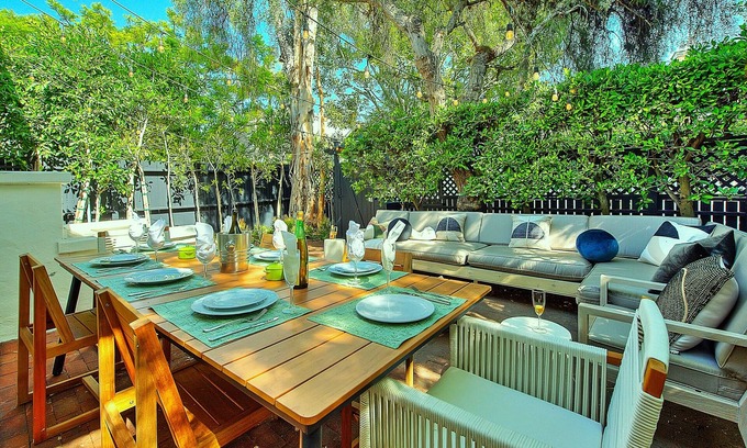 Venice House | Hidden Gem Venice Beach Villa 2mins Walk to Venice Beach & Abbot Kinney
