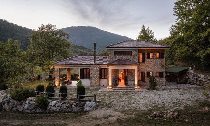 Zarouhla Apartment | Hidden Stone Chalet