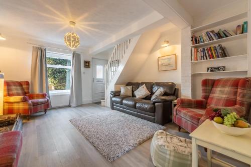 Leiston House | Hideaway Cottage