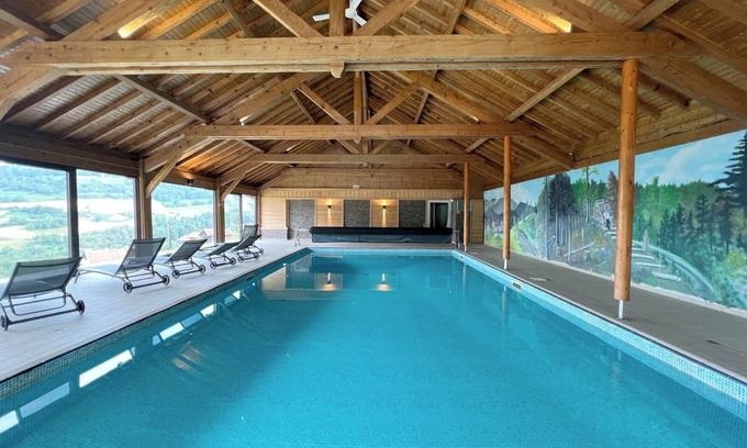 Fresse-sur-Moselle Ski Chalet | High-end BEL'M'Amiral for 15 people, magnificent view and indoor swimming pool