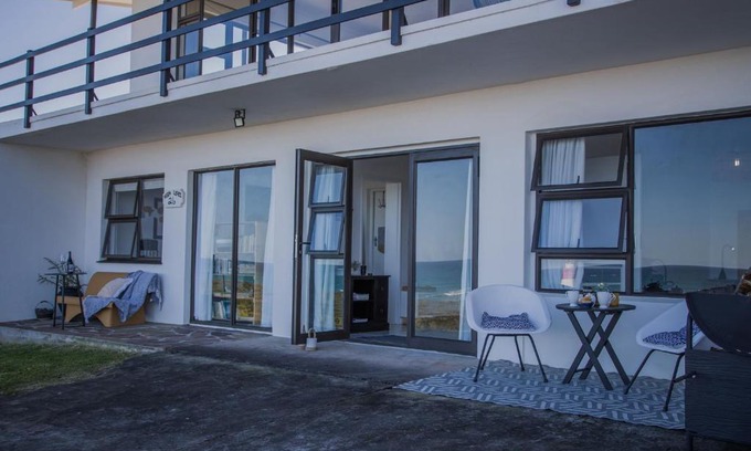 L'Agulhas Apartment | HIGH LEVEL 26