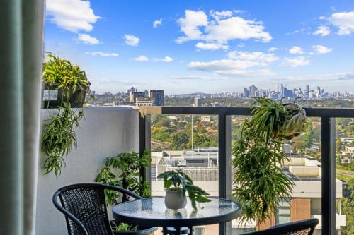 Macquarie Park Apartment | High level urban retreat in Macquarie Park