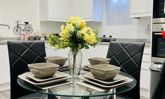 Barbican House | Higher Lane House