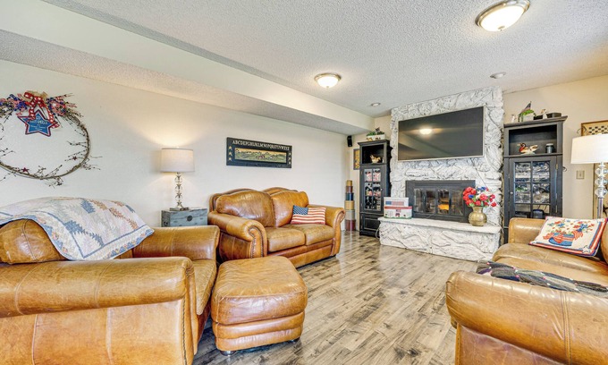 Selah House | Hike & Explore: Retreat w/Scenic Views in Selah!