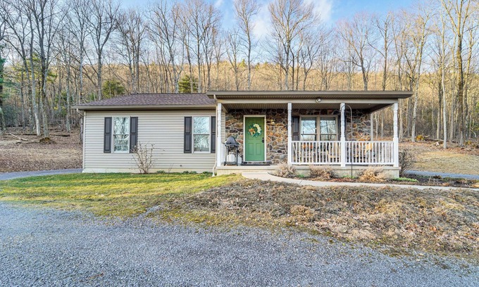 Woodward House | Hike, Fish & Unwind: Home w/Fire Pit in Woodward!