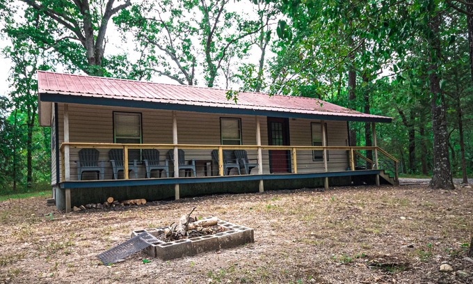 Board Camp Cabin | Hillbilly Hideaway at Wolfpen Gap