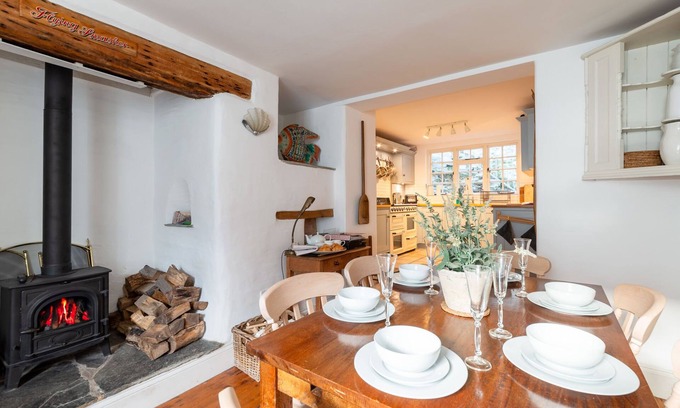 Portloe House | Hillside by Interhome