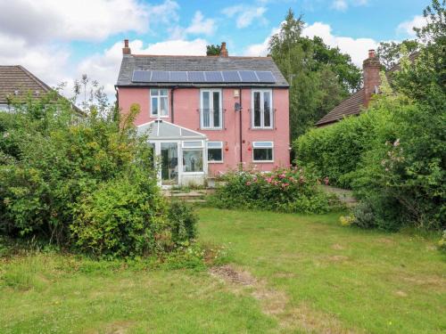 Little Missenden House | Hillside