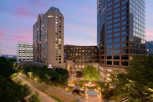Charlotte Center City Hotel | Hilton Charlotte Uptown