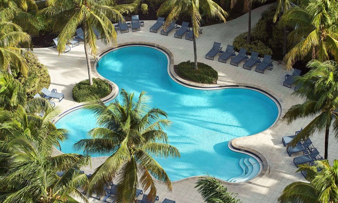 17th Street Causeway Resort | Hilton Fort Lauderdale Marina