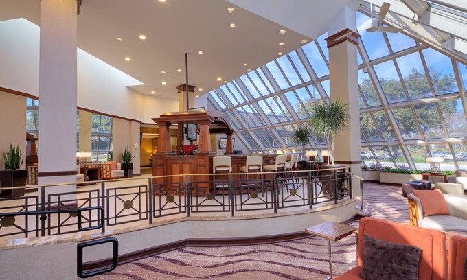 Westchase Hotel | Hilton Houston Westchase