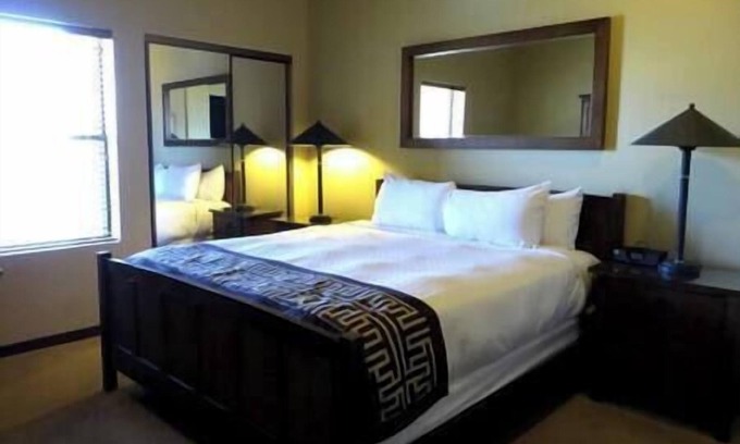 Enterprise Hotel | Hilton Vacation Club, Resort, LV, Pool. Hot Tub!