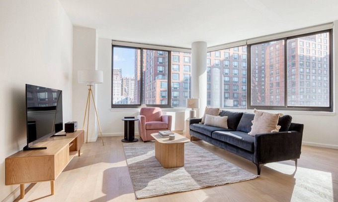 Union Square Apartment | Hip Flatiron 2BR w/Gym & Doorman, nr Union Square Park, by Blueground