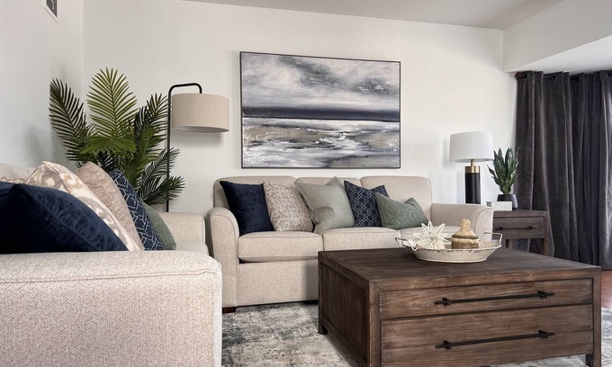 St. Charles House | Historic 2-Bed Gem in St. Charles French Town