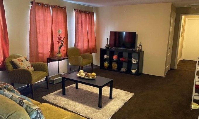 Valdosta Apartment | Historic 2Bedroom 2bath apartment near Hospital & VSU(2ndF)