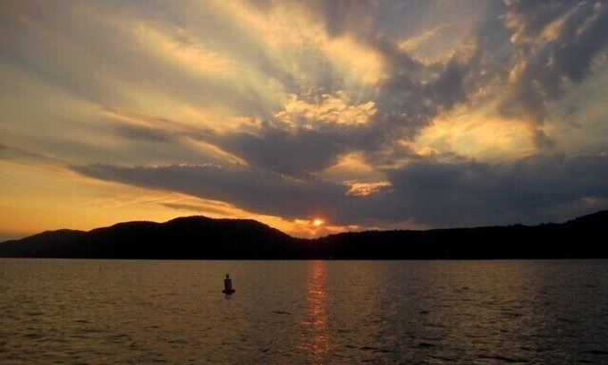 Inlet House | HISTORIC ADIRONDACK CAMP WITH 100 FT OF LAKE FRONTAGE & ALL MODERN AMENITIES