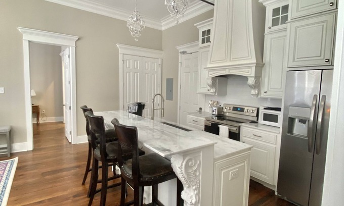Crowley Apartment | Historic downtown apartment on main street