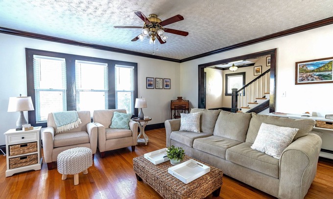 Summerlee House | Historic home. New River Gorge + Firepit +Gameroom, sleeps 10