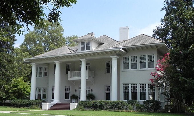 Leland House | Historic Home on Scenic Deer Creek - In the Heart of the Mississippi Delta