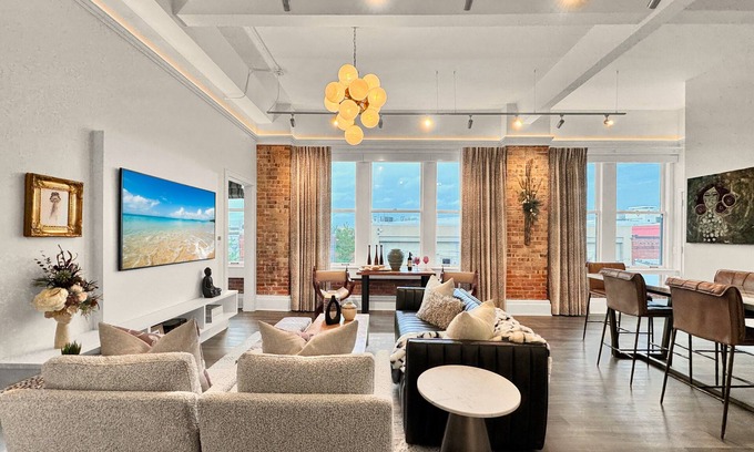 Downtown Condo | Historic Loft on Palafox | Luxury Stay in the Center of It All