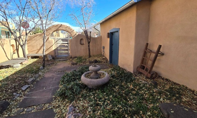 Taos Apartment | Historic Millhouse Unit 1