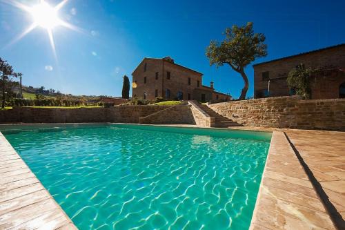 SantʼAngelo in Pontano House | Historic Villa With Pool In Marche Hills