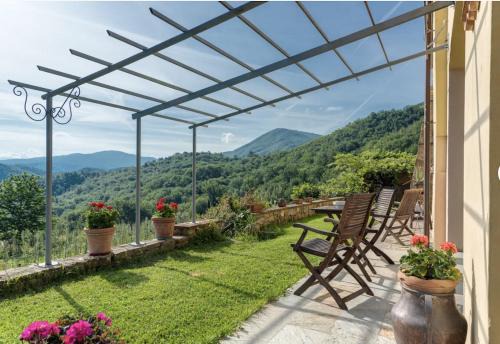 Borgo San Lorenzo House | Historic Villa In The Florence Hills