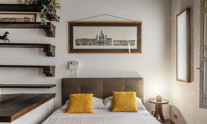 Rione V Ponte Apartment | Historical Loft with view in city center!