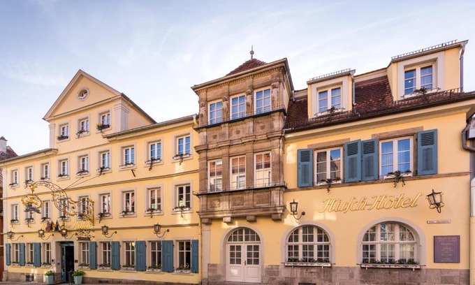 Schloßlein Hotel | Historik Hotel Goldener Hirsch Rothenburg