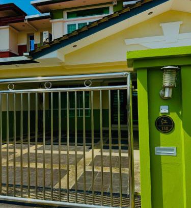 Sibu Villa | HmAirbnb@Two