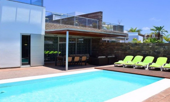 Costa Adeje Villa | Holiday Accommodation "5-Bedroom Villa in Playa del Duque" with private pool