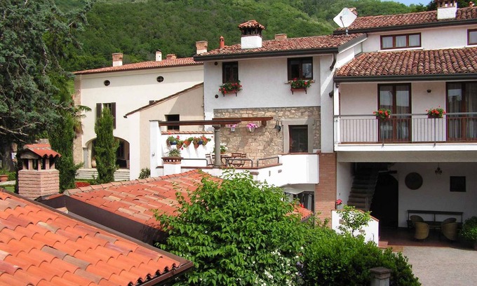 Provezze Apartment | Holiday apartment in a quiet location in the middle of the vineyards