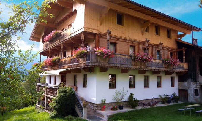 Gerlosbergeben Apartment | Holiday apartment on the farm in the ski resort