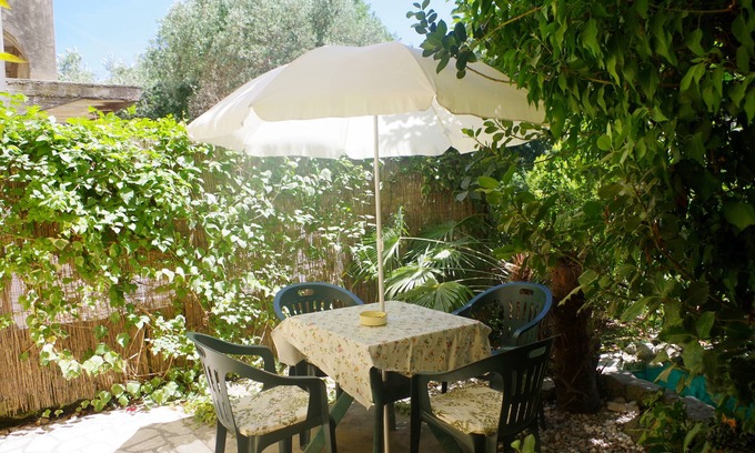 Pjescana Uvala Apartment | Holiday apartment in village Pješčana uvala, 500m from the beach