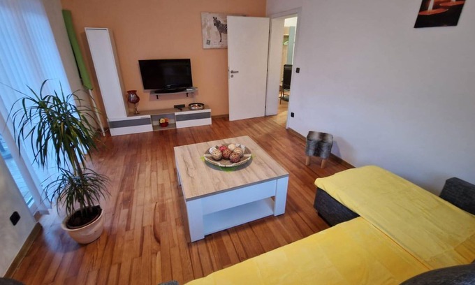 Kluesserath Apartment | Holiday apartment 2nd floor - Marina's holiday home