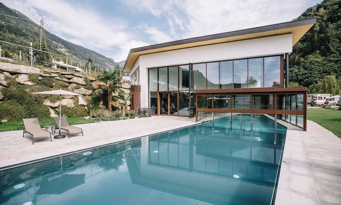 Saltusio Apartment | Holiday Apartment "Camping Passeier Ringelblume" with Mountain View, Pool, Sauna & Wi-Fi