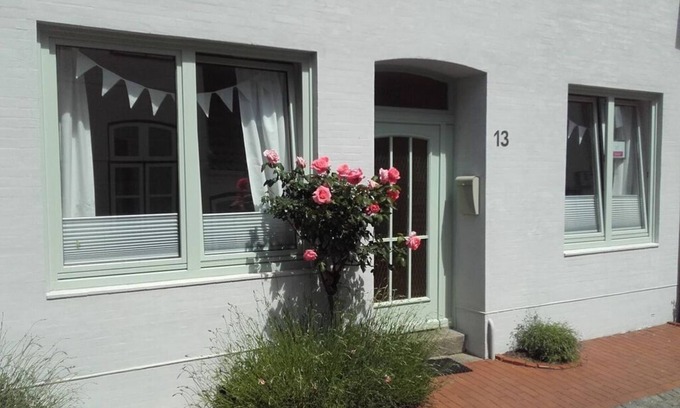 Eckernfoerde House | Holiday apartment Sparrow's Nest