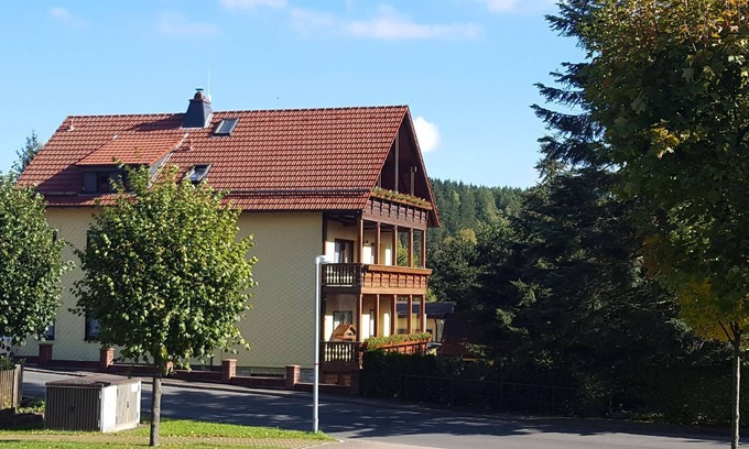 Finsterbergen Apartment | Holiday apartment Friedrichroda for 2 - 6 persons with 2 bedrooms - Holiday apartment in one or mult