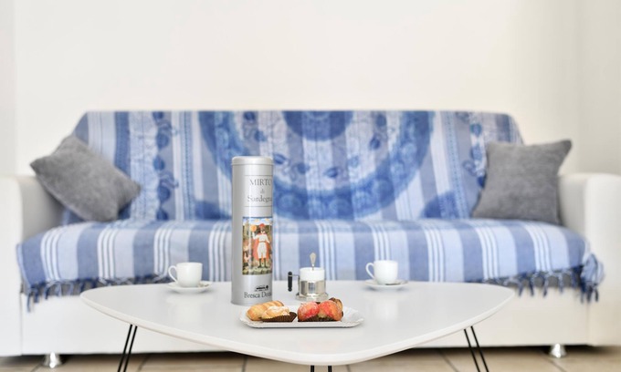 Villaputzu Apartment | Holiday Apartment Girasole with Balcony & Air Conditioning
