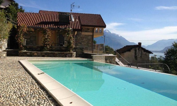 San Gregorio Apartment | Holiday apartment Gravedona for 1 - 4 persons with 1 bedroom - Row house