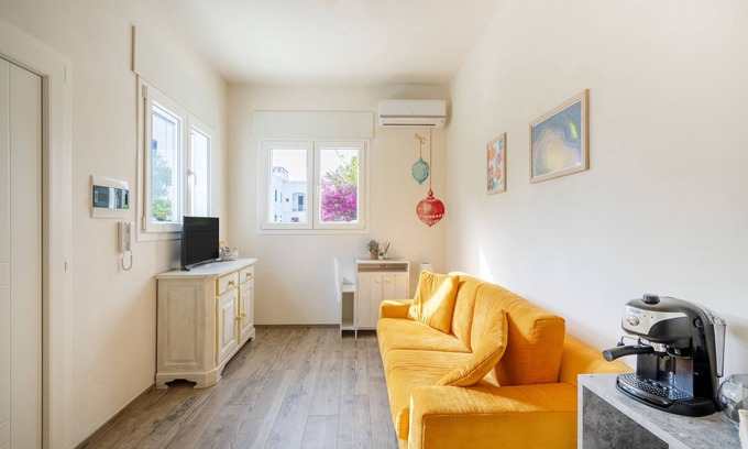 Savelletri Apartment | Holiday Apartment "Gufo Di Mare - Giallo" with Sea View, Private Terrace
