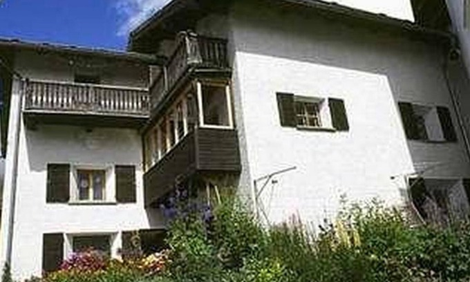 Maloja Apartment | Holiday apartment Maloja for 1 - 6 persons with 3 bedrooms - Multistorey holiday home/maisonette
