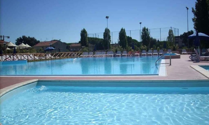 Follonica Apartment | Holiday apartment mit Klimaanlage und Außenpool