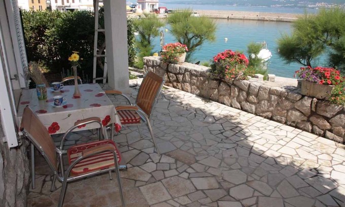 Silo Apartment | Holiday apartment mit Klimaanlage und Meerblick