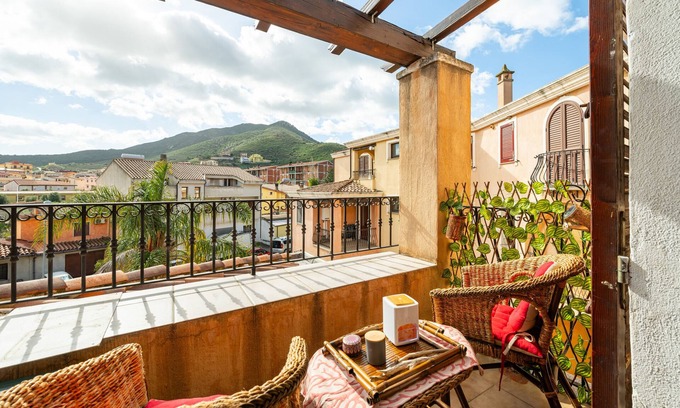 Muravera Apartment | Holiday Apartment "Nido Delle Rondini" with Mountain View & Balcony