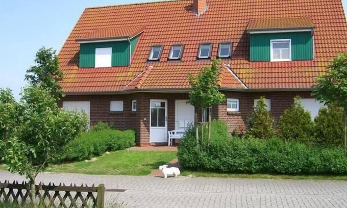 Krummhoern Apartment | Holiday apartment Upleward for 1 - 2 persons with 1 bedroom - Twin house