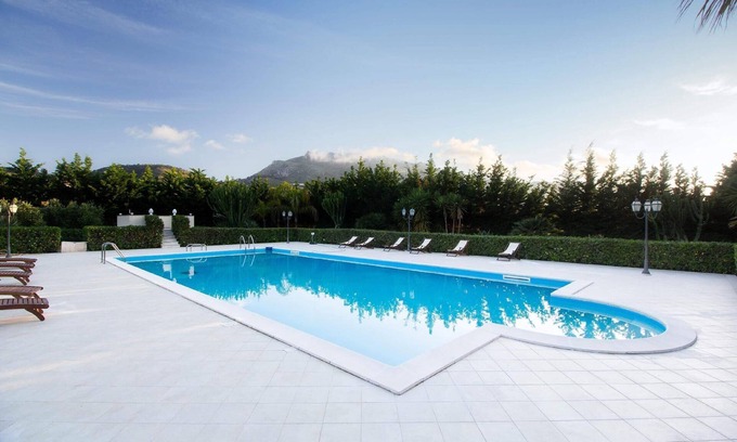 Valderice House | Holiday apartment Valderice for 1 - 2 persons with 1 bedroom - Farmhouse