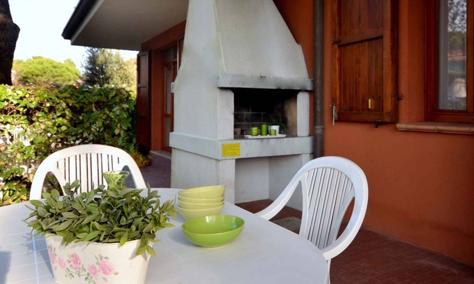 Bibione Lido dei Pini Apartment | Holiday apartment with private garden