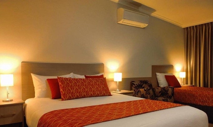 Mount Gambier Apartment | Holiday Break at Mount Gambier Sophisticated Suite