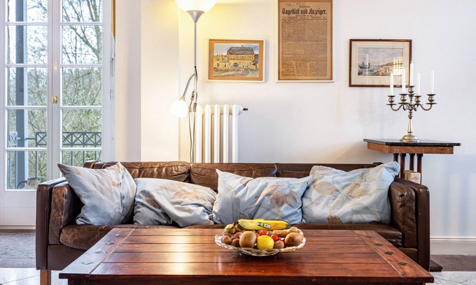 Trendelburg Apartment | Holiday flat 'Apartment Burggarten' with dream view and terrace